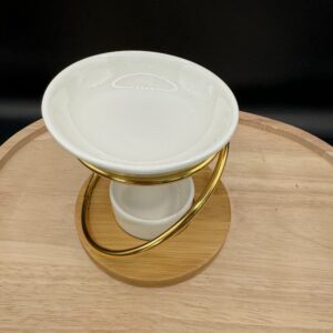 Brûleur d’arômes design Anina vu de dessus sur fond noir