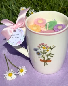 bougie artisanale tasse fleurie fete des meres muri creations